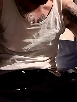 Snapshot of PIercingBoy38 chatting on February 16, 5:59 pm PIercingBoy38 online show from February 16, 5:59 pm