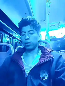 Snapshot of Alexander9827 chatting on December 12, 11:58 pm Alexander9827 online show from December 12, 11:58 pm