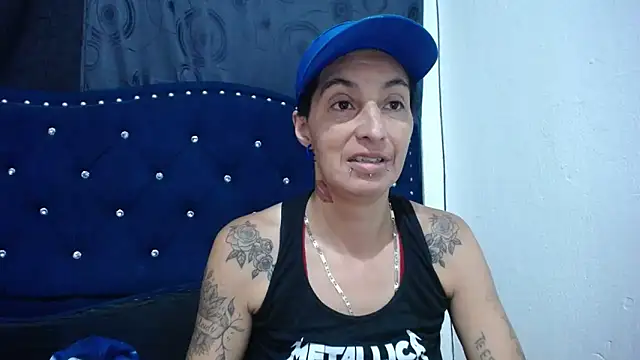 Snapshot of anyu1306 chatting on December 28, 10:03 am anyu1306 online show from December 28, 10:03 am