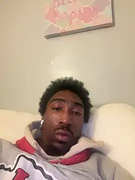 LawrenceBanques online show from January 20, 3:15 am