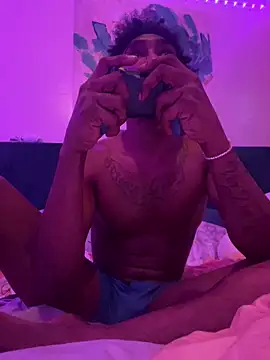 LawrenceBanques online show from March 20, 12:08 am