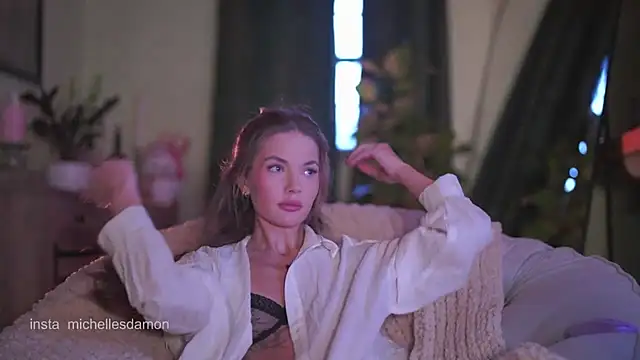 Snapshot of house_of_dragon chatting on February 22, 12:05 am house of dragon online show from February 22, 12:05 am