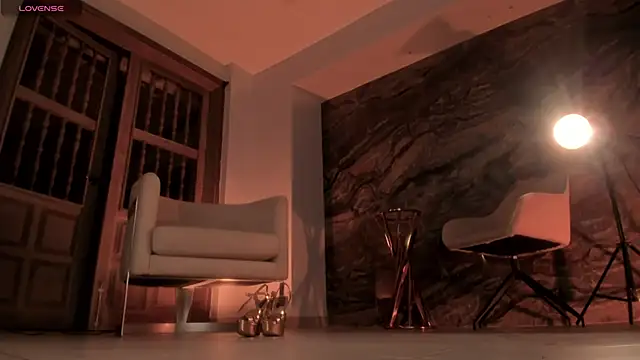 Snapshot of AmyArmstrong chatting on March 23, 4:16 am AmyArmstrong online show from March 23, 4:16 am