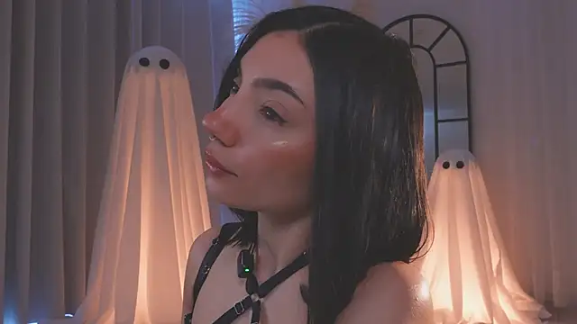 Snapshot of AmyArmstrong chatting on October 20, 2:28 pm AmyArmstrong online show from October 20, 2:28 pm