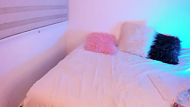 Gypsie velvet1 online show from January 21, 11:45 pm