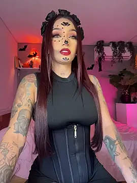 DaniDusan  online show from November 1, 7:49 pm