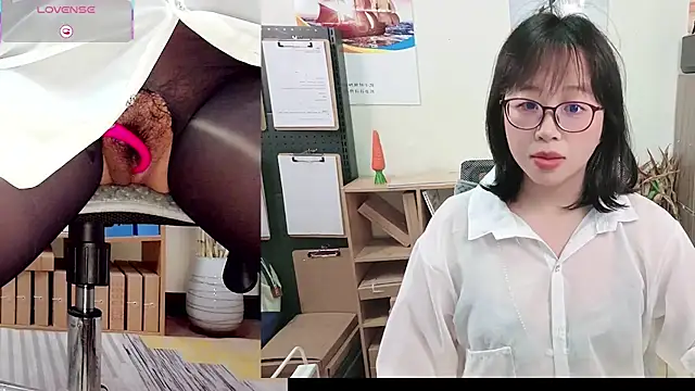 ChenChen-- online show from November 30, 5:39 pm