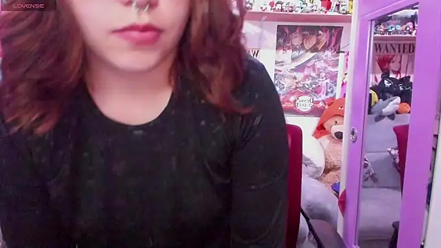 soficammy online show from December 11, 2:30 am