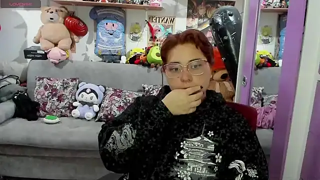 soficammy online show from January 25, 11:22 pm