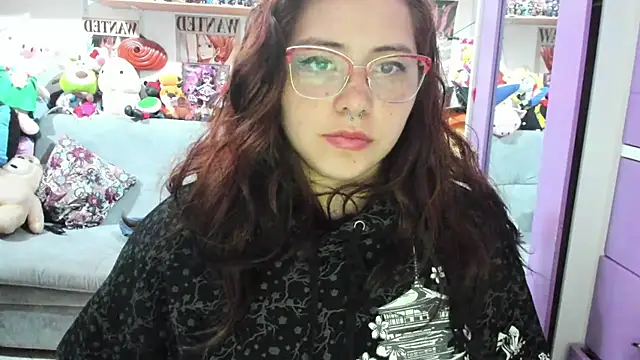 soficammy online show from October 23, 12:10 am