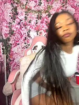 mismialove online show from October 18, 3:53 am