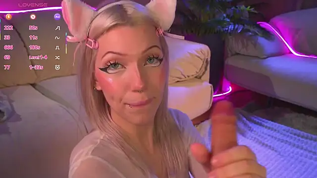 Wildneck online show from October 14, 6:31 pm